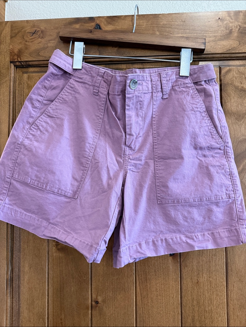 Cabi Women’s Paperback Lilac Cotton Utility Shorts